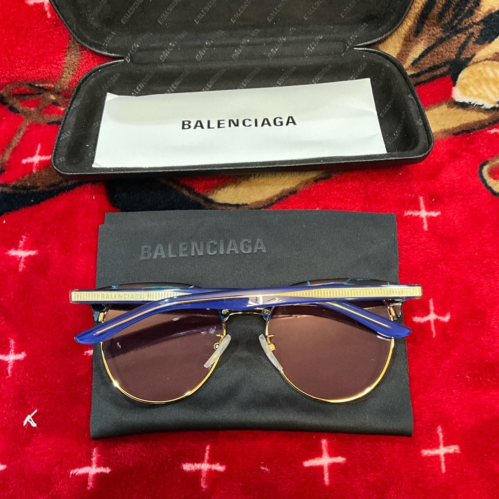 Balenciaga BB0020SK sunglasses in a multi-color frame in excellent condition. - Picture 3 of 8